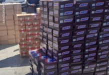 ZAPLJENA U NOVOM PAZARU: Policija zaplenila 34.262 čokoladice Policija u Novom Pazaru zaplenila čokoladice vredne više miliona dinara