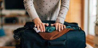 Ženske putne torbe: stil koji vas prati na svakoj morskoj ruti Ženska putna torba u letnjem stilu spremna za morsku rutu