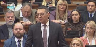 Bačevac: Zakonom zaštititi izborna prava nacionalnih manjina Dr Muamer Bačevac govori o zaštiti izbornih prava nacionalnih manjina