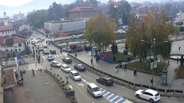 Centar Novog Pazara i najava zabrane saobraćaja zbog SBONI 2025