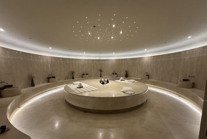 Pogled na Egejsko more i wellness ambijent u Six Senses Kaplankaya u Bodrumu