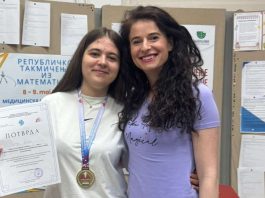 Hanadi Grbović iz Medicinske škole „Dva heroja“ sa osvojenim prvim mestom