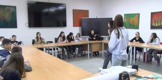 „Kocka vs kontrola“: Prevencija igara na sreću kreće iz učionice Učenici na radionici „Kocka vs Kontrola“ u Osnovnoj školi „Stefan Nemanja“ u Novom Pazaru