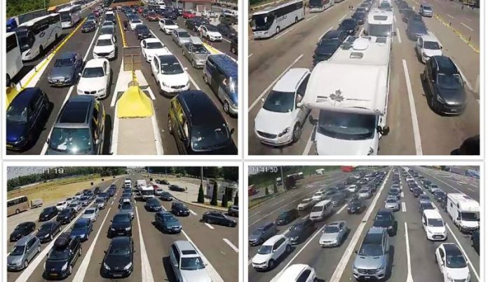Kolona teretnih kamiona na graničnom prelazu sa Srbijom i višesatno čekanje