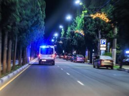Policijska traka i mesto uviđaja nakon napada na Voždovcu