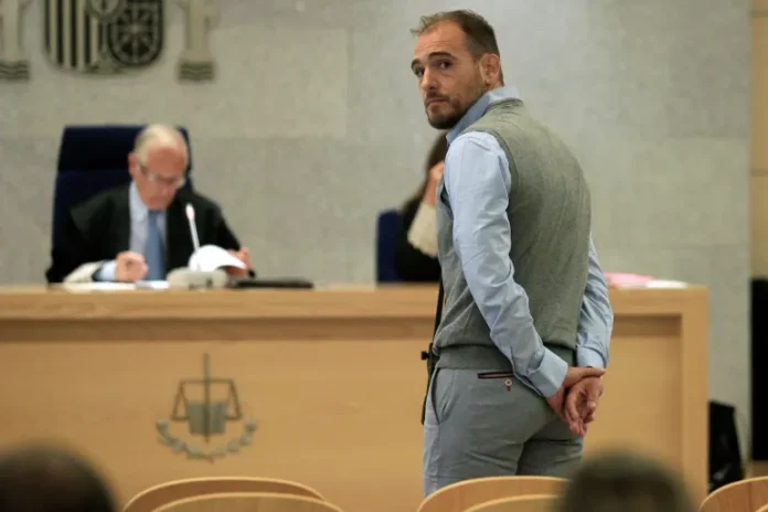 Luka Bojović na suđenju u Beogradu povodom optužbi za planiranje njegovog ubistva