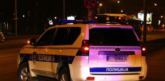 Novi Pazar: Nakon pucnja pokrenuta opsežna potraga za osumnjičenim i automobilom Policija i potraga nakon incidenta u Novom Pazaru