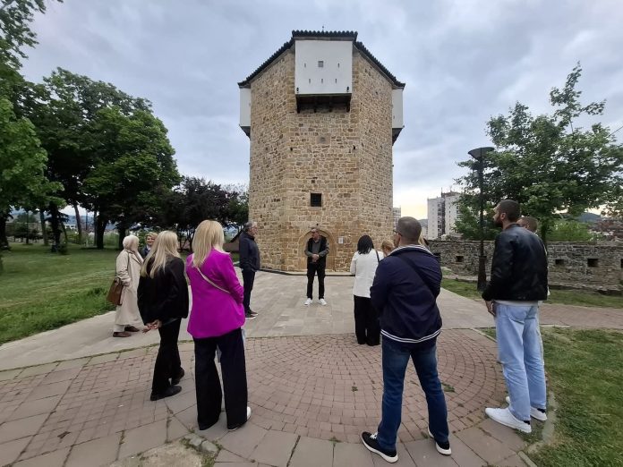 Učesnici edukacije prosvetnih radnika i pedagoga u Novom Pazaru