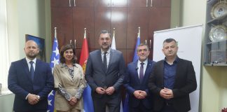 Šef bh. diplomatije posetio Bošnjačko nacionalno vijeće Elmedin Konaković tokom razgovora sa rukovodstvom Bošnjačkog nacionalnog vijeća