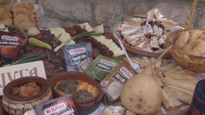 Svečano otvaranje Gastrofesta u Novom Pazaru uz takmičenje u pripremi tradicionalne turske hrane