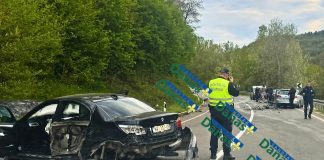 Teška nesreća na putu Novi Pazar–Raška: sudar četiri vozila, kolone Policija i hitna pomoć na mestu teške saobraćajne nezgode na magistrali Novi Pazar–Raška