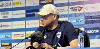 TRI K SAZNAJE: Nenad Lalatović napušta Novi Pazar posle razgovora s upravom Nenad Lalatović tokom utakmice sa ekipom Novog Pazara