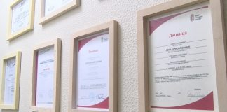 Udruženje „Code“ i „Sremčica“ zajedno s korisnicima u Ulcinju Učesnici ljetnjeg kampa u Ulcinju tokom zajedničkih aktivnosti