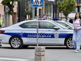 Policija sprovodi kontrole u centru Novog Pazara na električnim trotinetima i drugim lakim vozilima