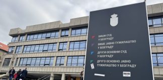 VJT: U restoranu „27“ pronađen novi projektil, istraga ubistva i dalje traje Više javno tužilaštvo u Beogradu saopštilo da je pronađen projektil u restoranu „27“