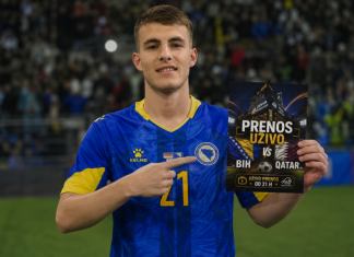 BiH protiv Katara: meč uživo u Novom Pazaru, prenos u restoranu Doha Navijači u Novom Pazaru prate meč BiH protiv Katara uživo u restoranu Doha
