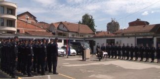 Dan policije u Novom Pazaru: zakletva novih policajaca i predstavljeni rezultati Polaganje zakletve novoprimljenih policijskih službenika u Policijskoj upravi Novi Pazar