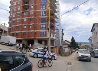 Građevinski radnik pao sa petog sprata, hitno prevezen Građevinski radnik nakon pada sa visine, hitan prevoz u bolnicu