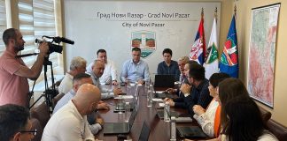 Jolović i Ratković podneli ostavke u Gradskom veću Novog Pazara Zgrada Gradske uprave Novog Pazara i sednica Skupštine o ostavkama većnika