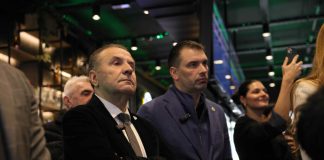 Ljajić potvrdio: kompletna uprava Partizana ostaje na čelu Rasim Ljajić nakon sednice Skupštine FK Partizan