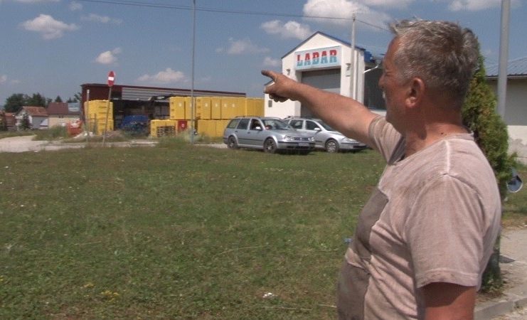 Meštani Prijepoljske ulice u Sjenici traže rešenje za probleme s vodosnabdevanjem