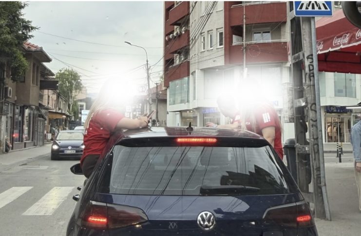 Saobraćaj u Novom Pazaru i policijske aktivnosti na putu