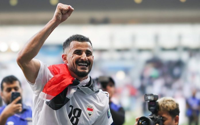 Ajmen Husein, napadač Iraka, u trenutku slavlja nakon gola na Mundijalu