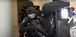 SBPOK i Odeljenje za suzbijanje korupcije sproveli akciju u Novom Pazaru Policijske ekipe u Novom Pazaru tokom akcije SBPOK-a i Odeljenja za suzbijanje korupcije