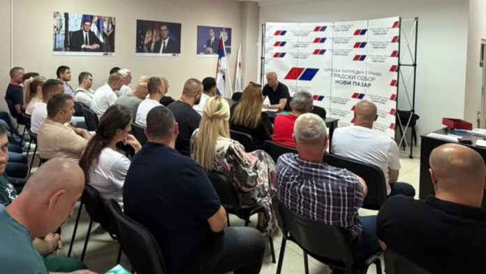 Sastanak Gradskog odbora SNS u Novom Pazaru i poruka podrške predsedniku Vučiću