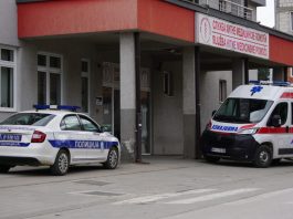 Traktor nakon prevrtanja u Trnavi kod Novog Pazara