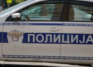 Više Bošnjaka među novoprimljenim policajcima u Novom Pazaru Zgrada Policijske uprave u Novom Pazaru i policijska službena vozila