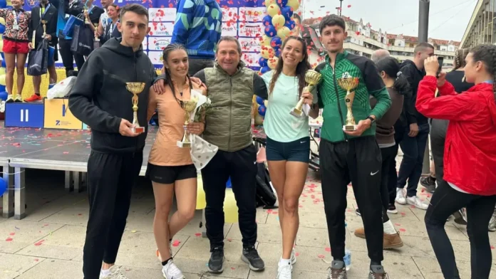 Atletičar Novog Pazara na traci tokom seniorske trke na Kupu Srbije u Kraljevu