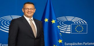 Bačevac u Evropskom parlamentu: Srbija spremna za Klaster 3 Muamer Bačevac tokom boravka u Evropskom parlamentu u Briselu i Strazburu