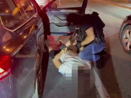 Policijski pregled automobila kod graničnog prelaza Mali Zvornik nakon hapšenja