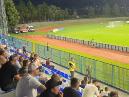 Adem Ljajić na tribinama tokom utakmice Mladost – Novi Pazar u Lučanima