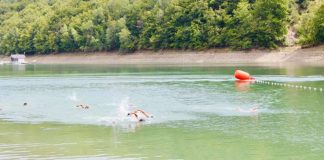 Memorijal „Safet Mavrić Ćako“: vikend sporta i bogat program Učesnici plivačkog takmičenja tokom memorijala „Safet Mavrić Ćako“