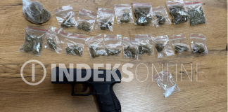 Novi Pazar: Zaplenjeni marihuana, kokain i pištolj, uhapšen D. R. Policijska akcija u Novom Pazaru: pronađeni narkotici i pištolj tokom pretresa stana