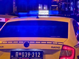 Policijski službenici tokom intervencije u Novom Pazaru nakon potere