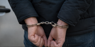 Uhapšen muškarac kod Novog Pazara zbog krijumčarenja duvana Policijska kontrola teretnog kamiona na putu Raška – Novi Pazar