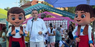 EXPO karavan u Novom Pazaru: igra, zanati i sport EXPO karavan na trgu u Novom Pazaru sa kulturnim i sportskim programom