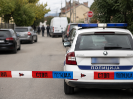 Policijske trake i uviđaj nakon porodičnog zločina u Velikom Gradištu