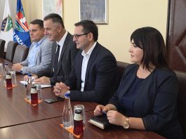Kineski ambasador Li Ming u razgovoru s gradonačelnikom Novog Pazara