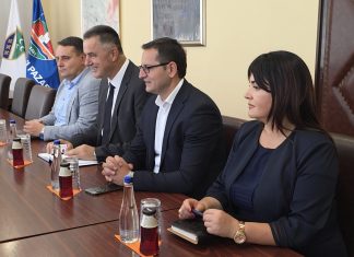Lekić: Rogozna nije bila tema razgovora s kineskim ambasadorom Kineski ambasador Li Ming u razgovoru s gradonačelnikom Novog Pazara
