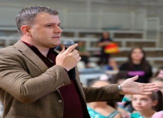 Memić čestitao Međunarodni dan mladih Husein Memić povodom Međunarodnog dana mladih uputio čestitku