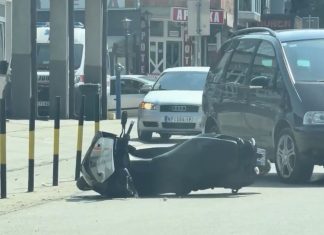 Motociklista oboren kod Hitne službe u Novom Pazaru Policijski uviđaj nakon saobraćajne nezgode u Novom Pazaru kod Hitne službe