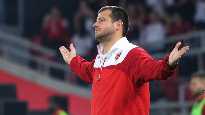 Nenad Lalatović u dresu Crvene zvezde, u kontekstu priče o mogućem povratku na klupu