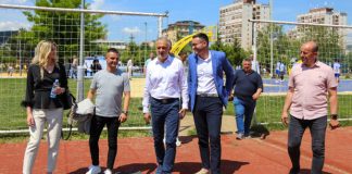 Novi Pazar najavljuje polumaraton i noćnu trku Trkači na ulicama Novog Pazara tokom najavljenih trka polumaratona i noćne trke čaršijom