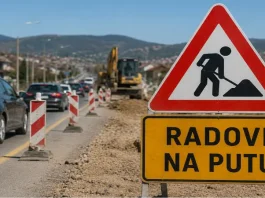 Most „Mehov Krš“ tokom radova i privremena saobraćajna signalizacija