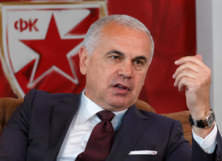 Terzić preuzeo krivicu, a odgovornost se rasula: šta ostaje nejasno Zvezdan Terzić obraća se javnosti nakon utakmice i poraza