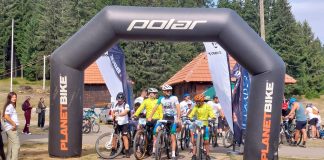 Druga golijska biciklijada okupila ljubitelje prirode na Goliji Učesnici Druga golijske biciklijade voze stazom na Goliji
